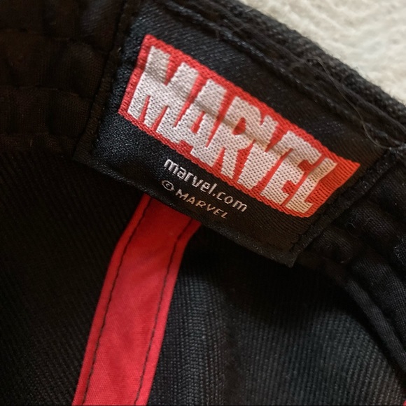 Marvel DareDevil Wool Snap Back Cap - Picture 8 of 9